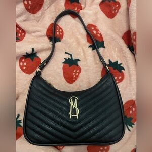 Steve Madden Black Quilted Shoulder Bag